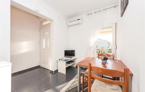 One-bedroom Apartment In Sukosan
