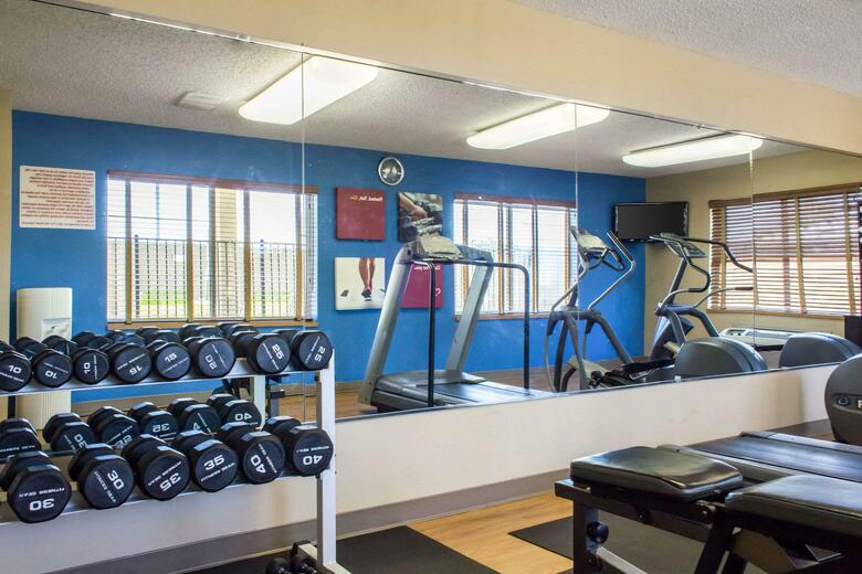 Hotel Comfort Suites At Tucson Mall