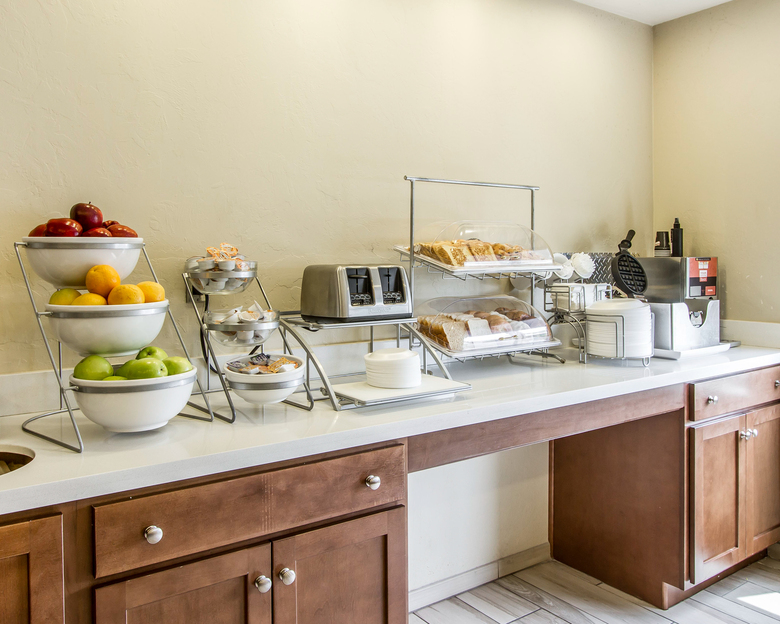 Hotel Comfort Suites At Tucson Mall