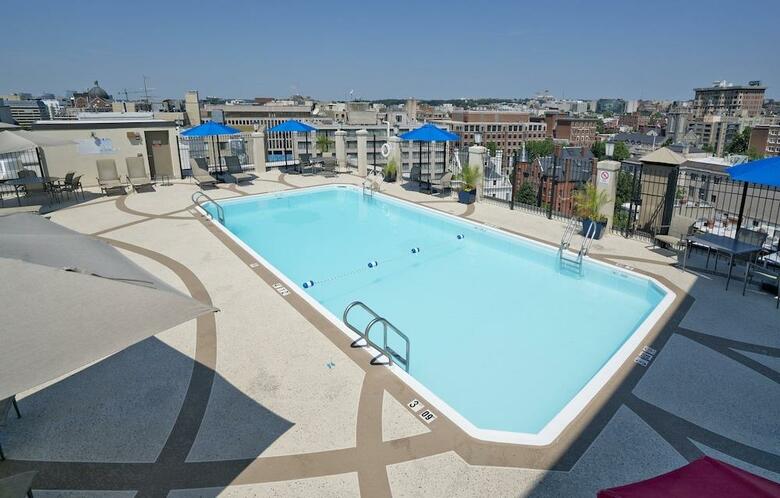 Hotel Holiday Inn Central