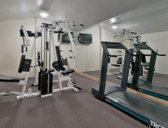 Hotel Holiday Inn Express Washington Dc East-andrews Afb