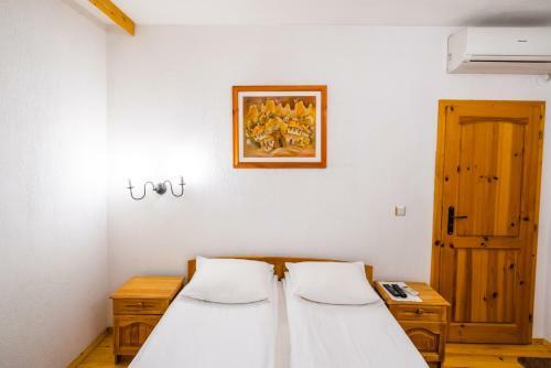 Hostal Toni's Guest House