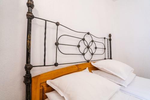 Hostal Toni's Guest House