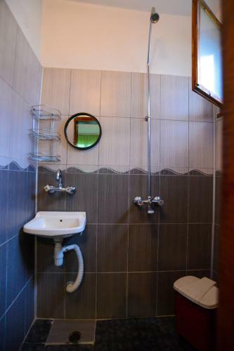 Hostal Topuzovi Guest House