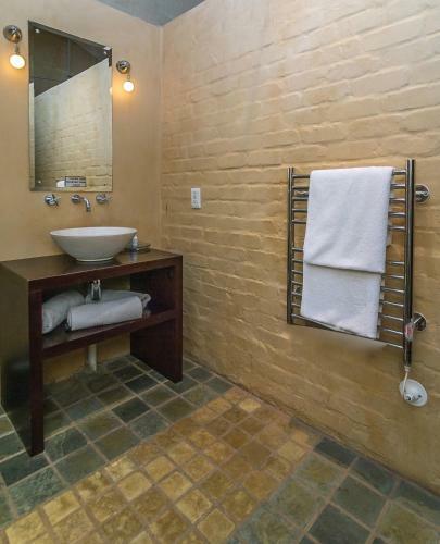 Hostal Sirius Lodge