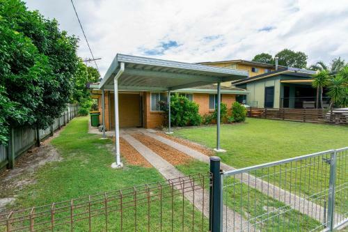 Pet Friendly Cutie - Bonham St, Bongaree
