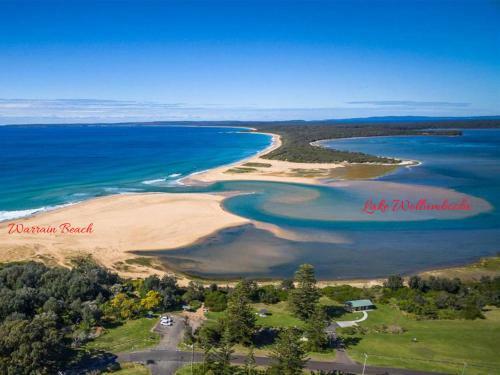 Culburra Beach House @ Culburra Beach