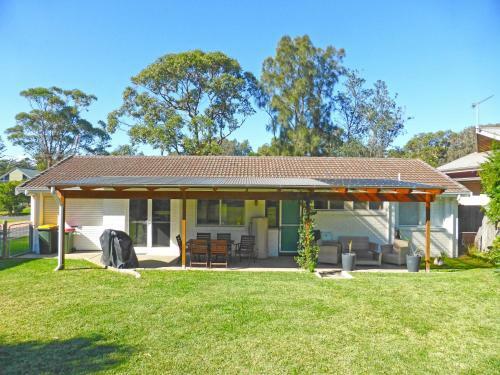 Culburra Beach House @ Culburra Beach