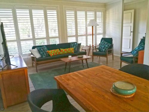 Culburra Beach House @ Culburra Beach