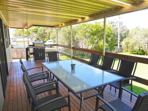 The Relax Shack @ Culburra Beach Sleeps 7