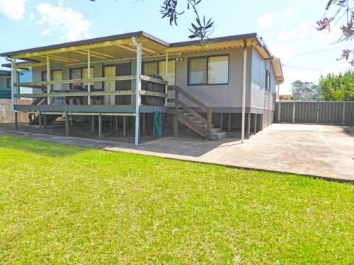 The Relax Shack @ Culburra Beach Sleeps 7