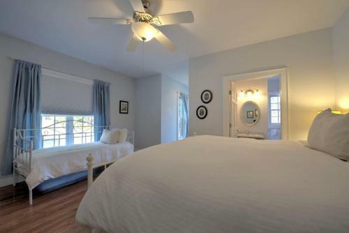 Lake Serenity Home