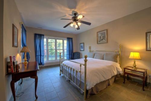 Lake Serenity Home