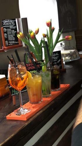 Hostal Restaurace A Penzion Golf Jested