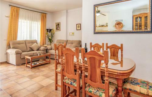 Three-bedroom Holiday Home In Rute