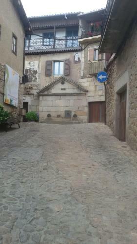 Apartamentos Raices