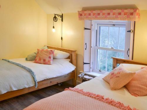 Lake View Cottage