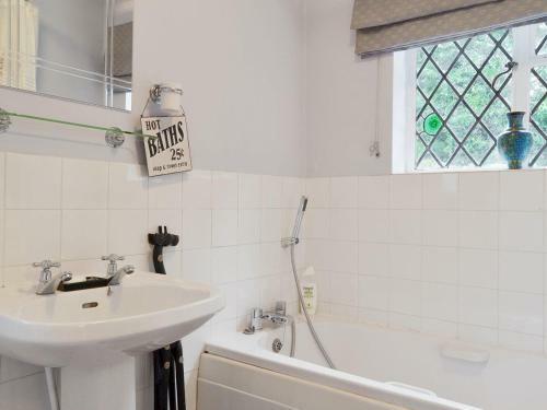 Highmoor Park Cottage