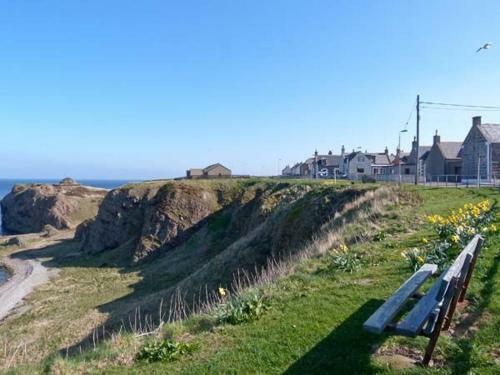 Moray Mirth Cottage