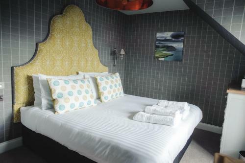 Apartamentos Kirklea Island Suites