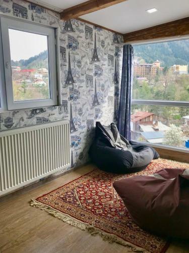 Hostal Rachvela's Guest House