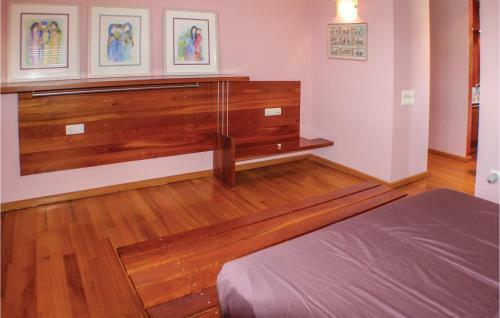Five-bedroom Apartment In Porto Rafti, Attiki