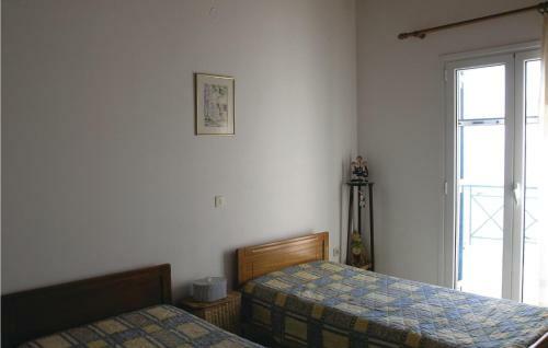 Three-bedroom Holiday Home In Mantineia Messinia
