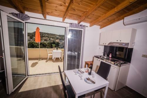 Bodikos Villas & Apartments