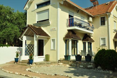 Apartamento Mani Villas