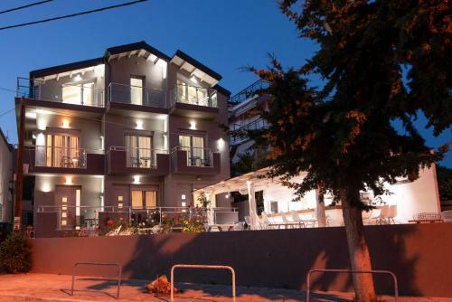 Lena Apartments
