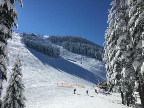 Valentina Heights Chalet Hotel