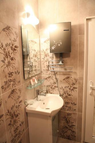 Meatsa Hotel