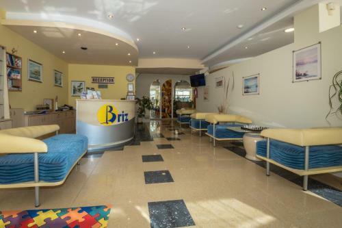 Hotel Briz