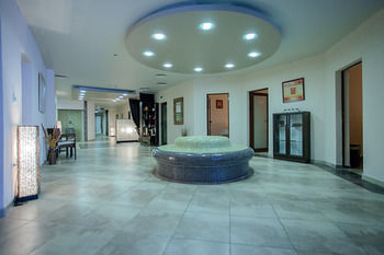 Hotel Saint Thomas Holiday Village