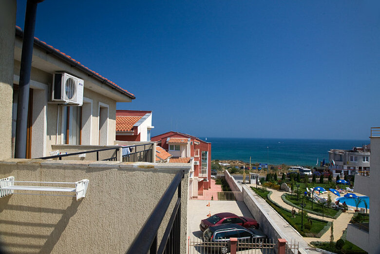 Hotel Muzite (the Muses)