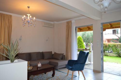 Leonidas Studio Apartments