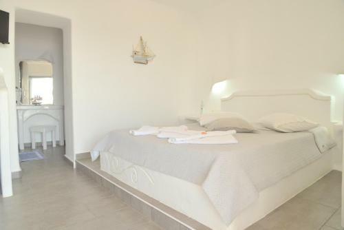 Hostal Xrissi Ammos