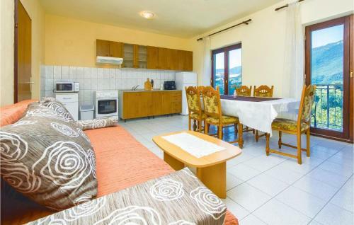 Two-bedroom Apartment In Kostanje