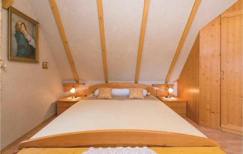 Two-bedroom Holiday Home In Varazdin