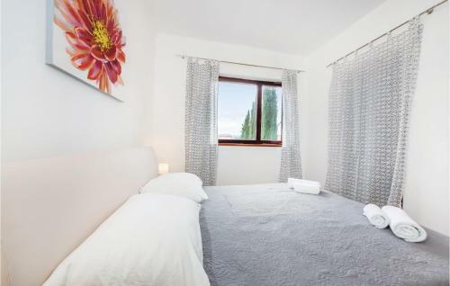 Two-bedroom Apartment In Sv.petar