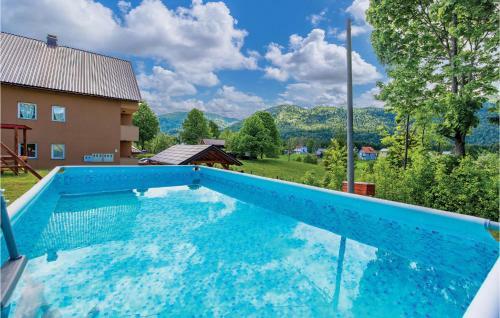 Two-bedroom Apartment In Ogulin