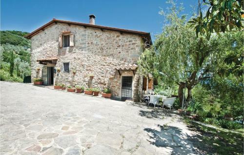 Holiday Home Villa Il Giaggiolo 06