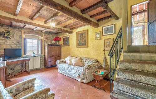 Holiday Home Villa Il Giaggiolo 06