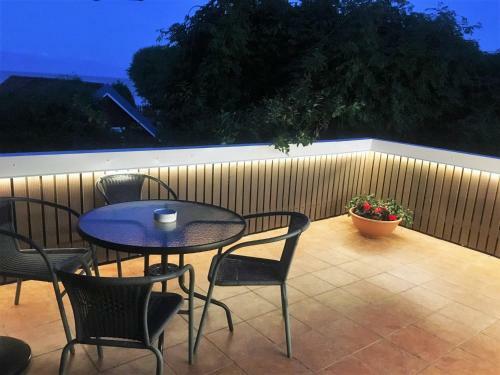 Hostal Nida Guesthouse At Loreta