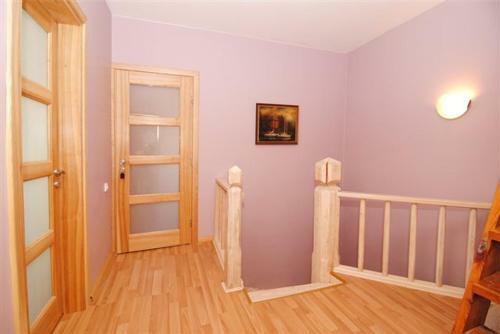 Hostal Nida Guesthouse At Loreta