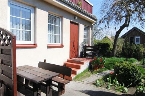 Hostal Nida Guesthouse At Loreta