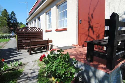 Hostal Nida Guesthouse At Loreta