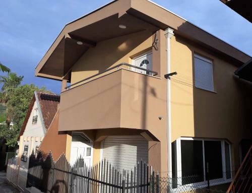 Hostal Apartmani I Sobe Kod Milosa