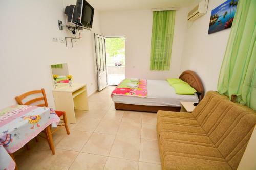 Apartments Kristina Jaz