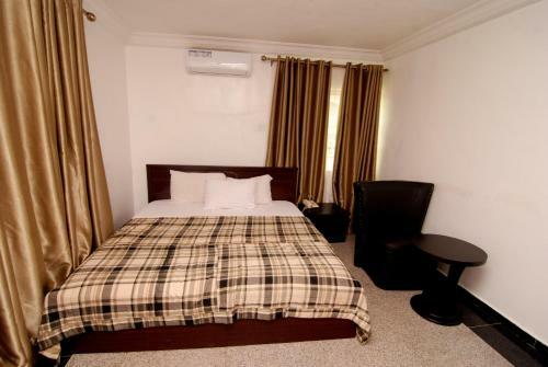Belvoir Hotel